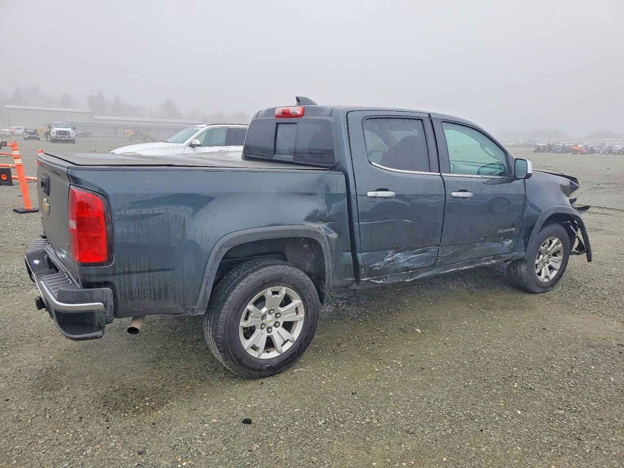 2018 CHEVROLET COLORADO LT photo 3
