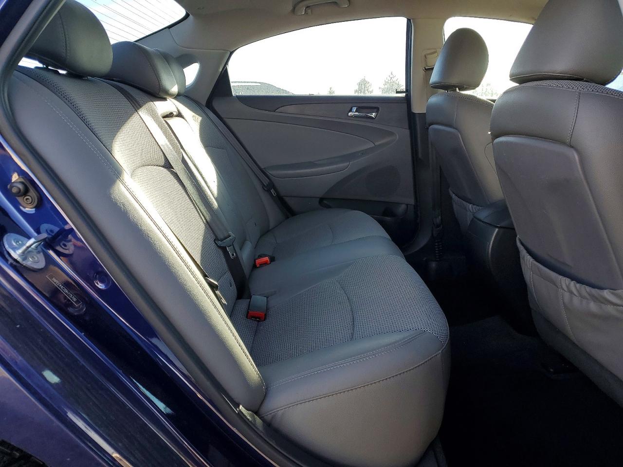 2013 HYUNDAI SONATA SE photo 10