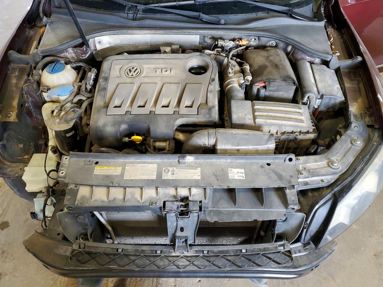 2014 VOLKSWAGEN PASSAT SEL photo 11