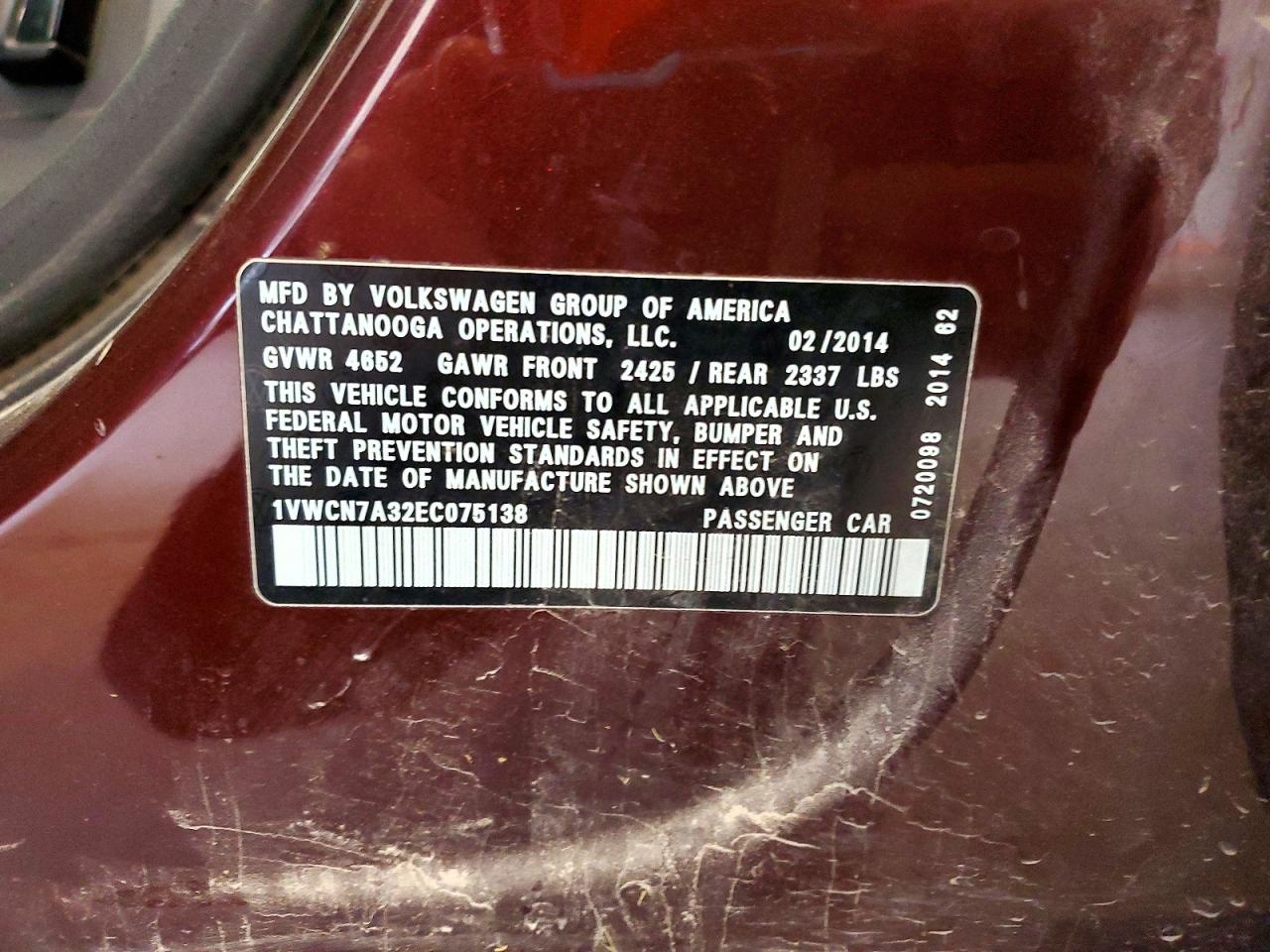2014 VOLKSWAGEN PASSAT SEL photo 12