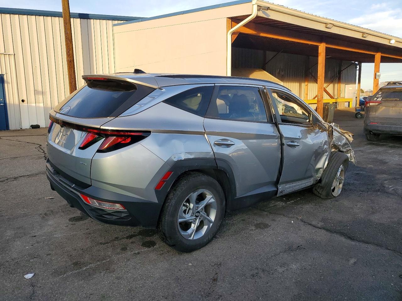 2024 HYUNDAI TUCSON SEL photo 3