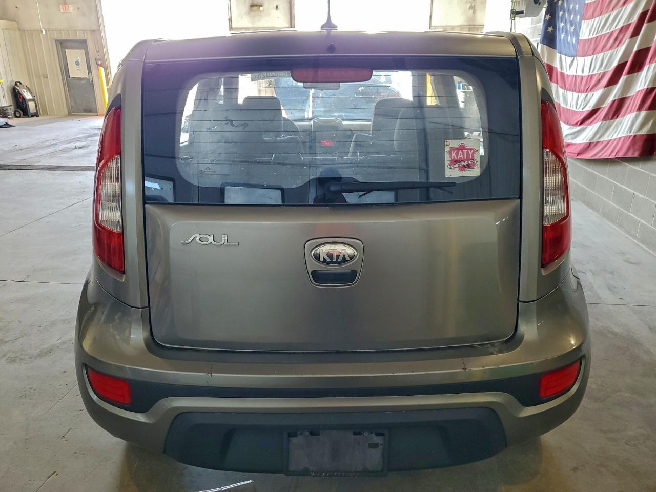 2013 KIA SOUL photo 6