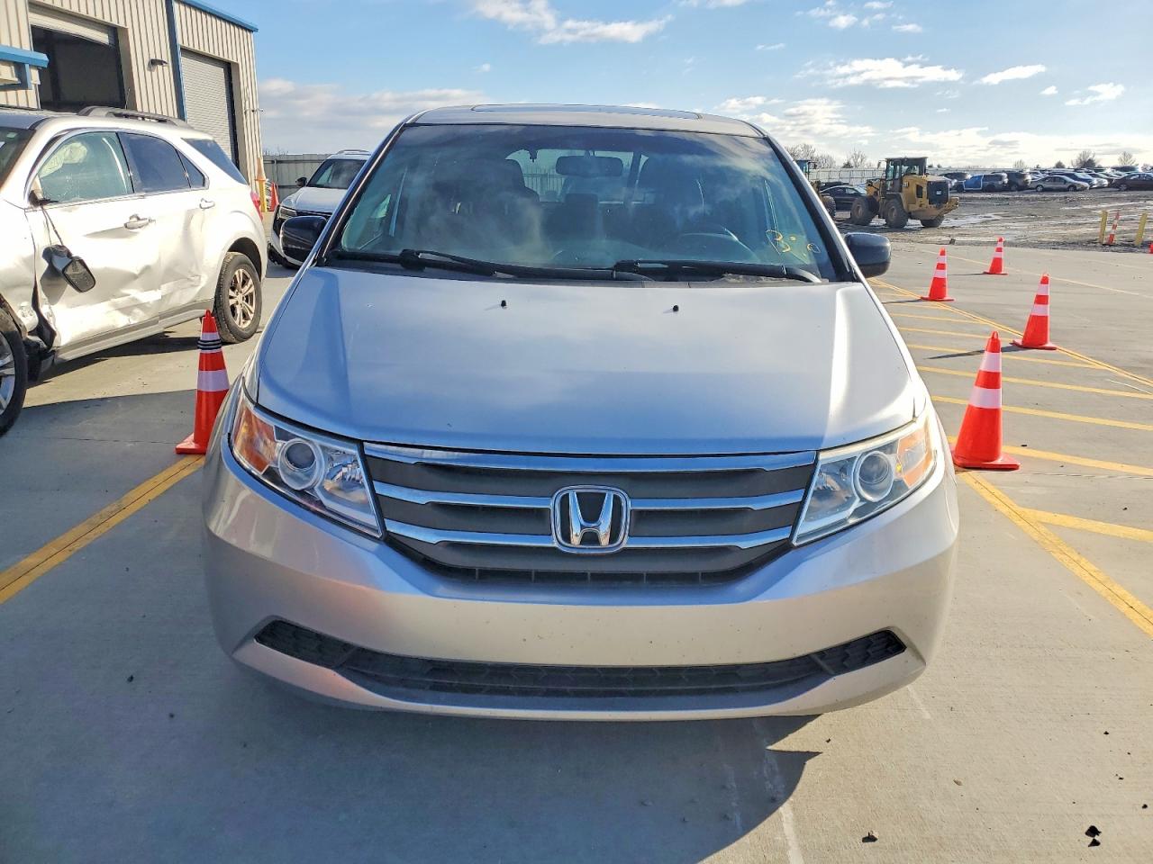 2012 HONDA ODYSSEY EXL photo 5