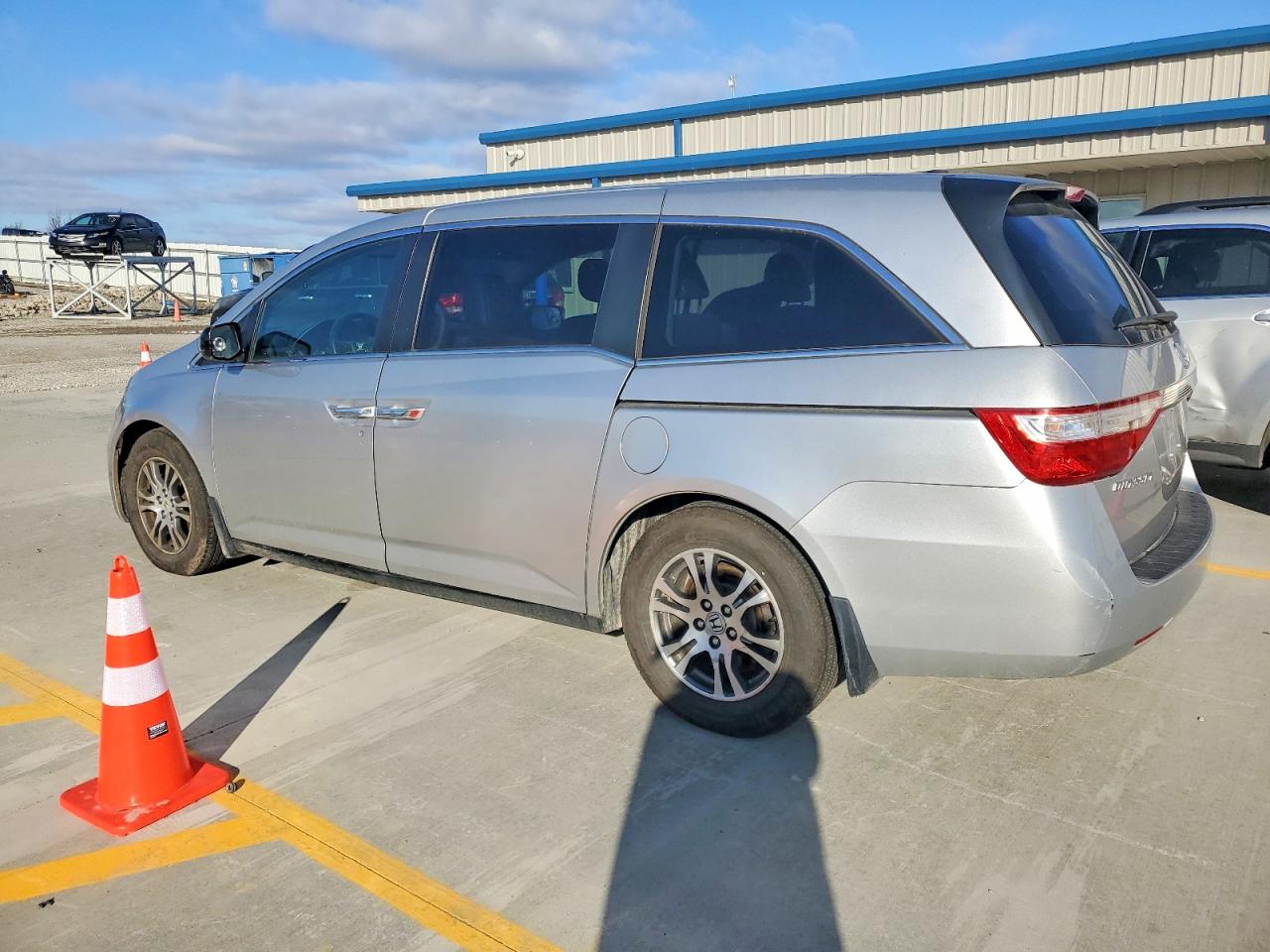 2012 HONDA ODYSSEY EXL photo 2