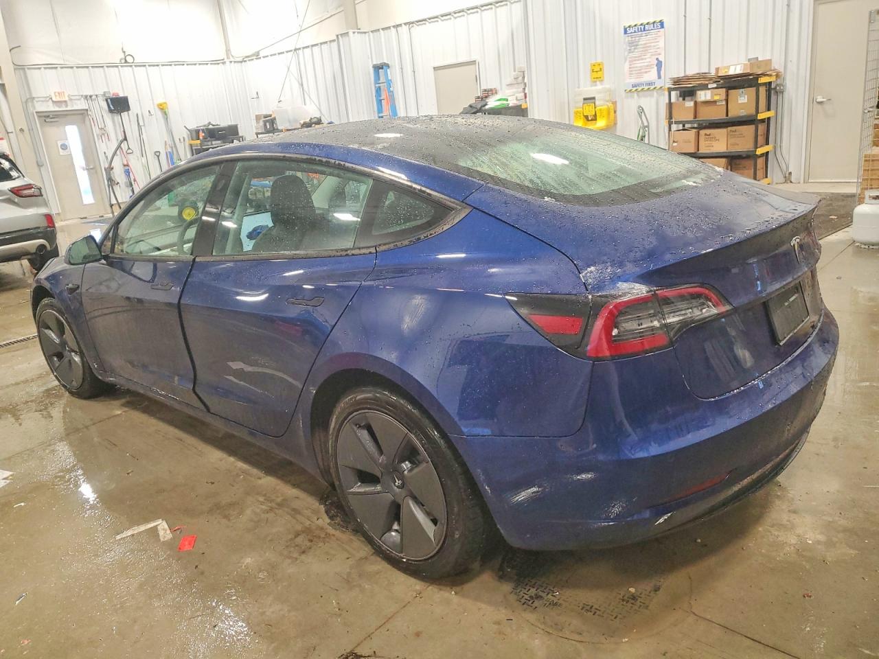 2022 TESLA MODEL 3 photo 2