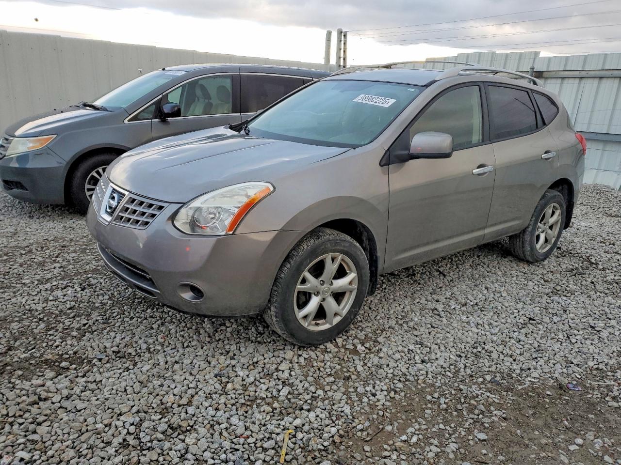 2010 NISSAN ROGUE