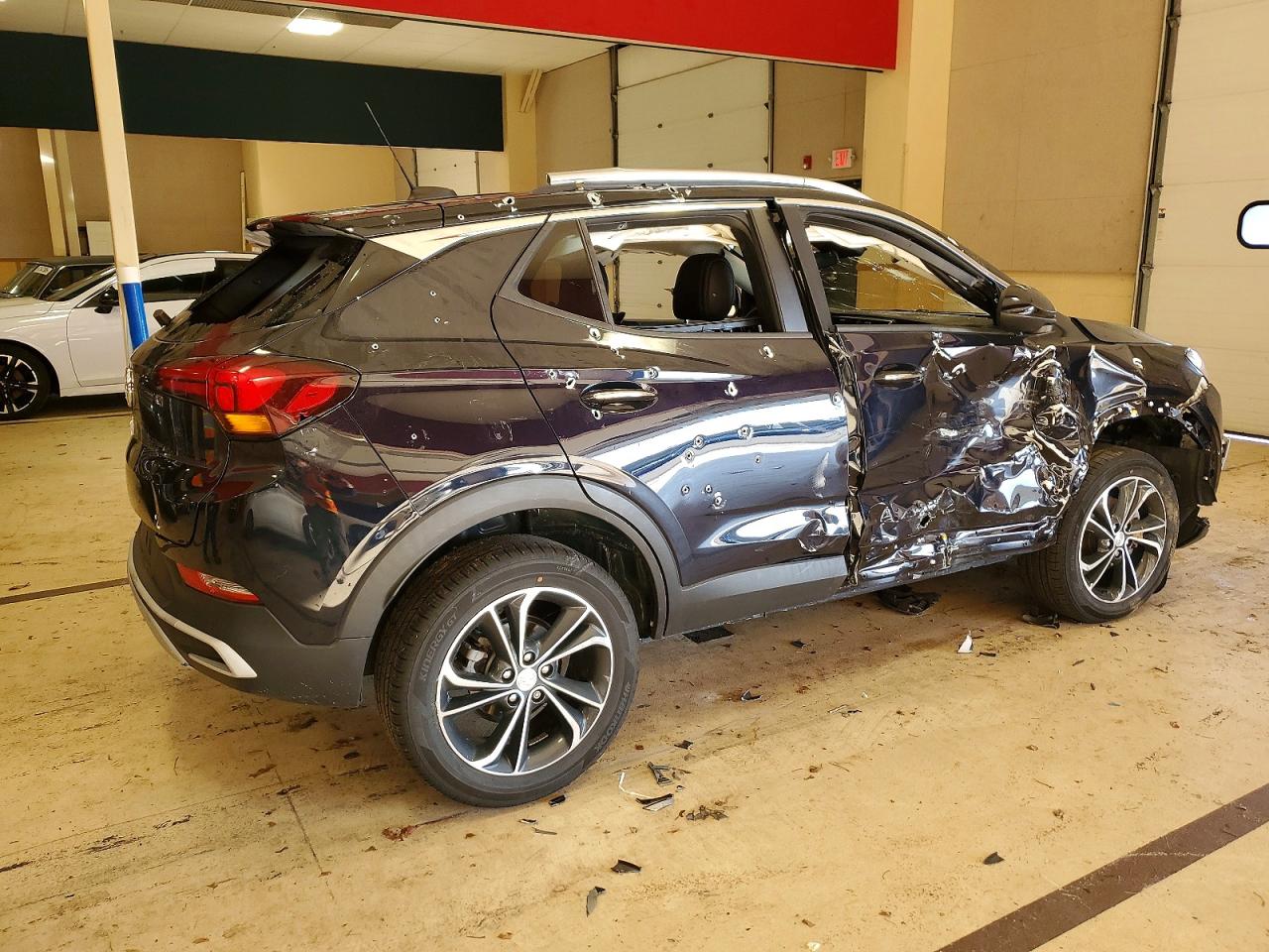 2020 BUICK ENCORE GX SELECT photo 3