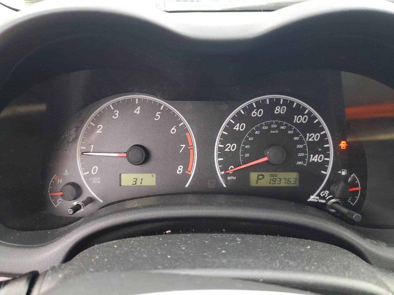2013 TOYOTA COROLLA BASE photo 9