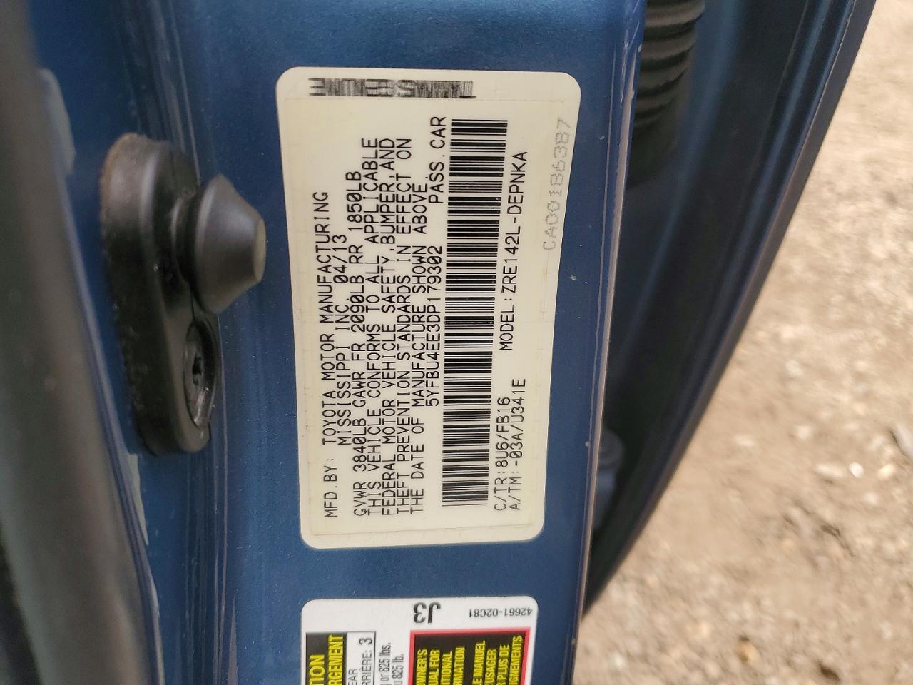 2013 TOYOTA COROLLA BASE photo 12