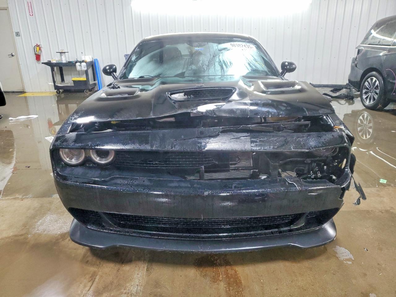 2016 DODGE CHALLENGER SRT HELLCAT photo 5