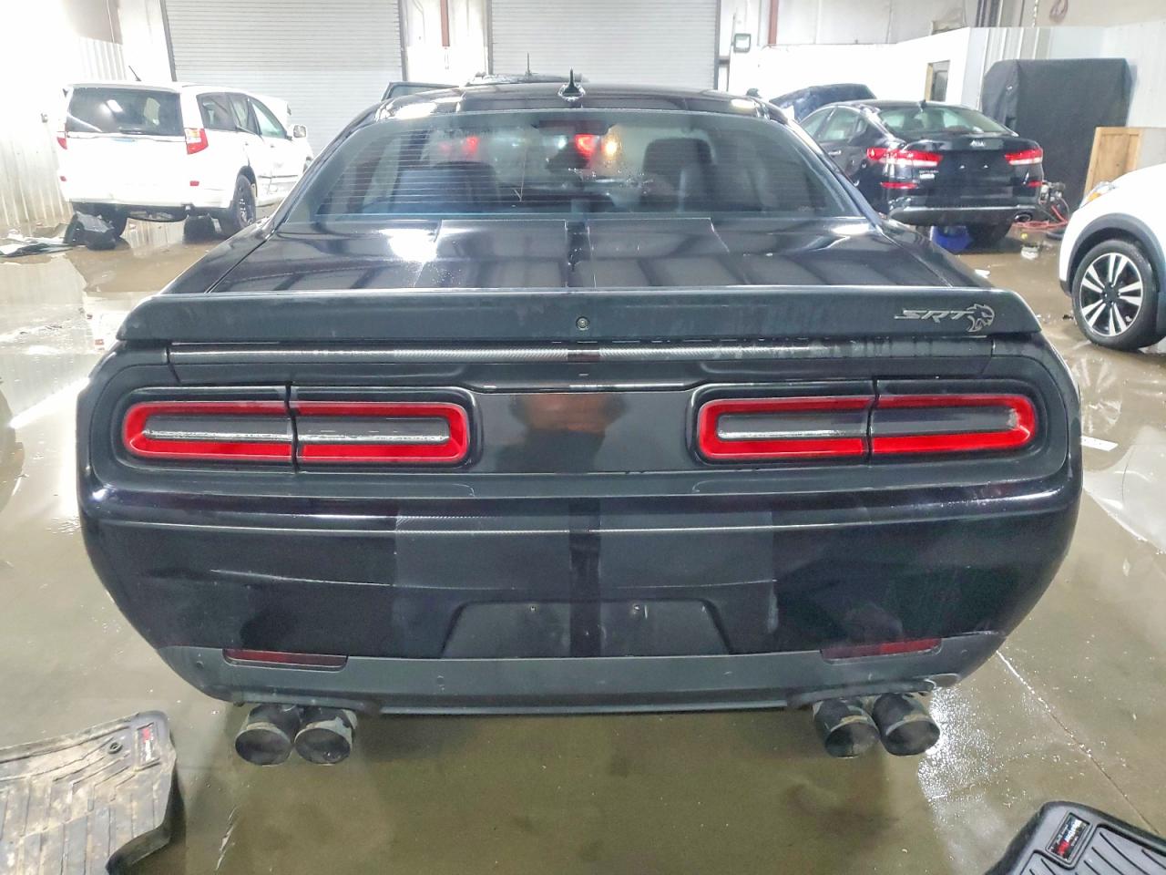 2016 DODGE CHALLENGER SRT HELLCAT photo 6