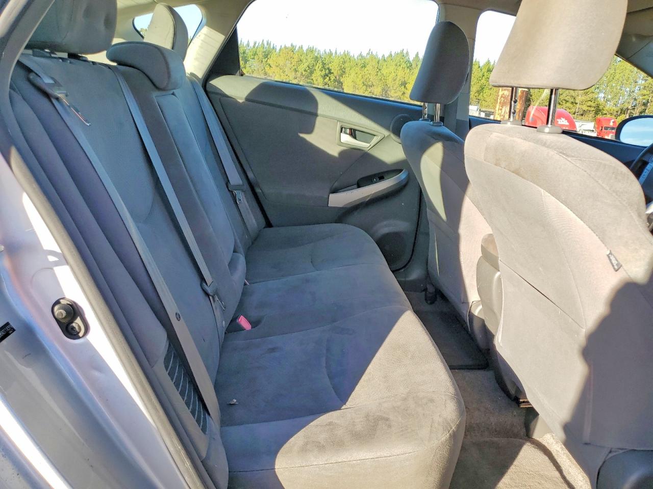 2010 TOYOTA PRIUS photo 10