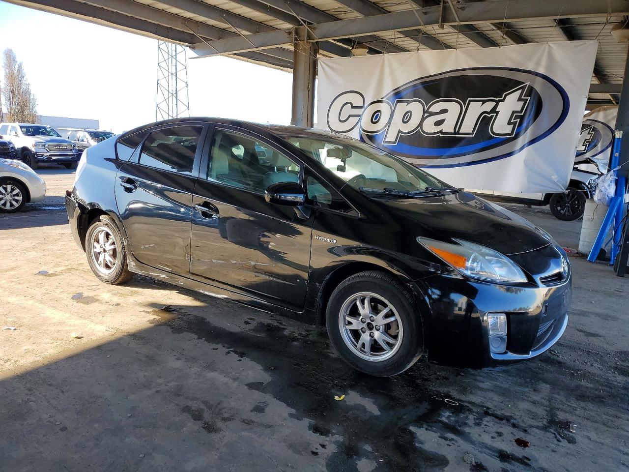2010 TOYOTA PRIUS photo 4