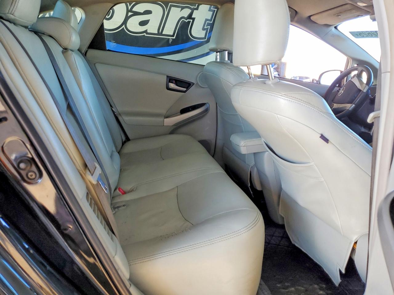 2010 TOYOTA PRIUS photo 10