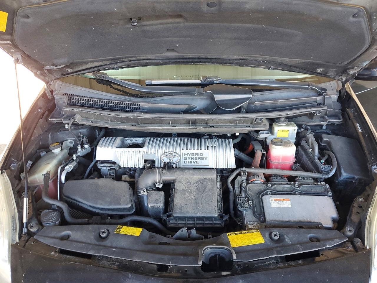 2010 TOYOTA PRIUS photo 11