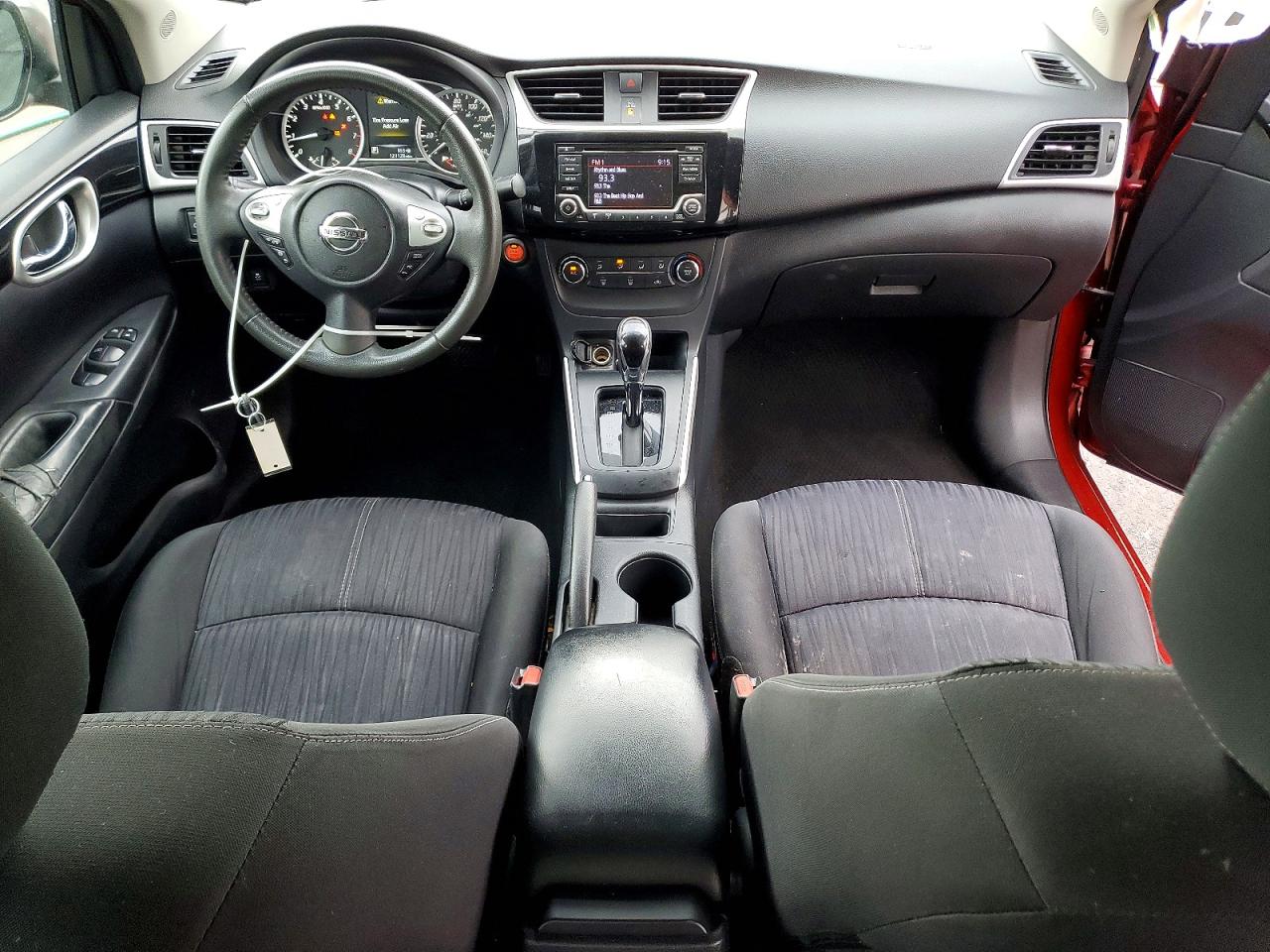 2017 NISSAN SENTRA S photo 8