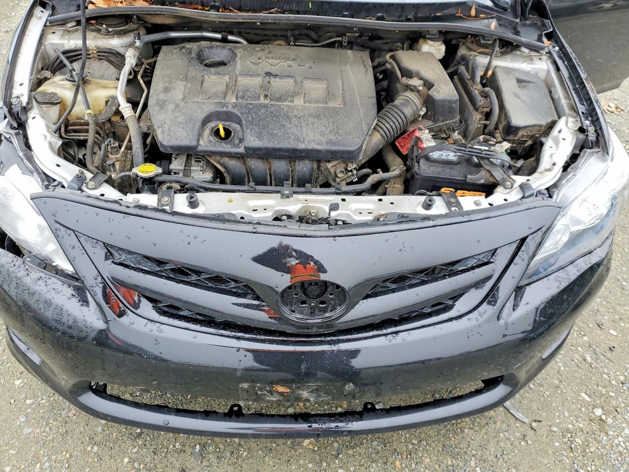 2012 TOYOTA COROLLA BASE photo 11