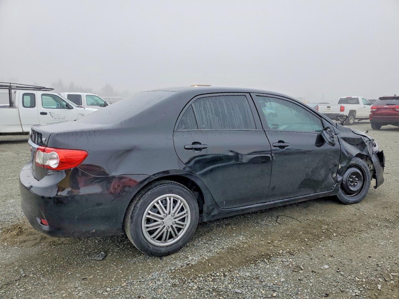 2012 TOYOTA COROLLA BASE photo 3