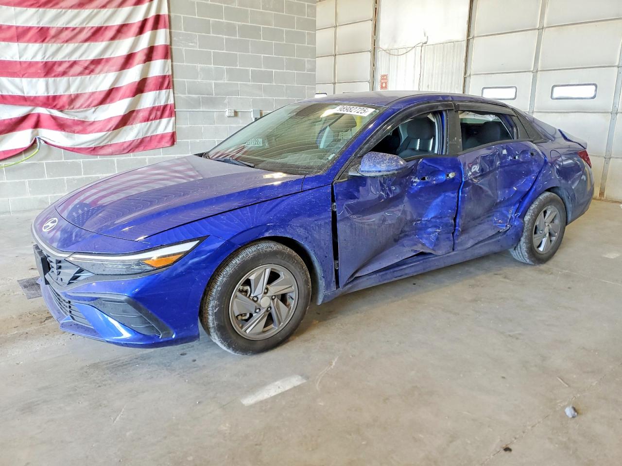 2024 HYUNDAI ELANTRA
