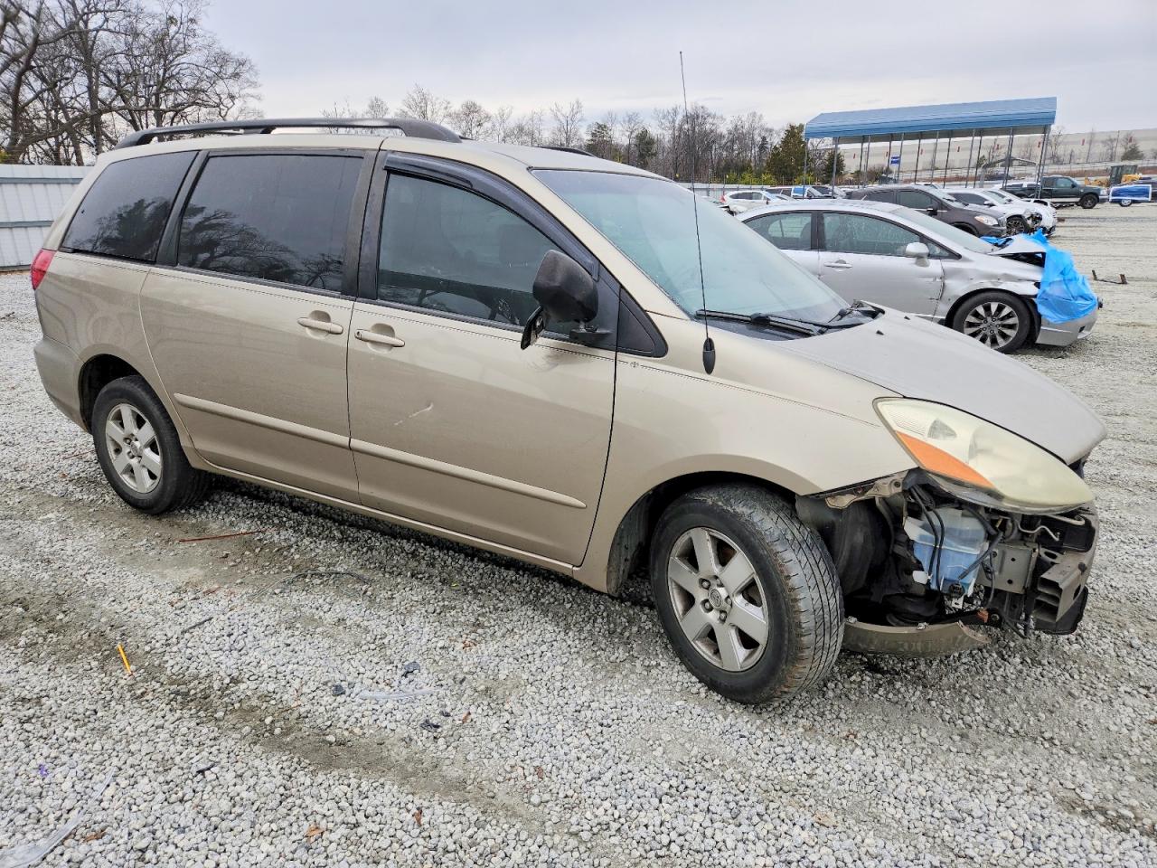 2006 TOYOTA SIENNA CE photo 7