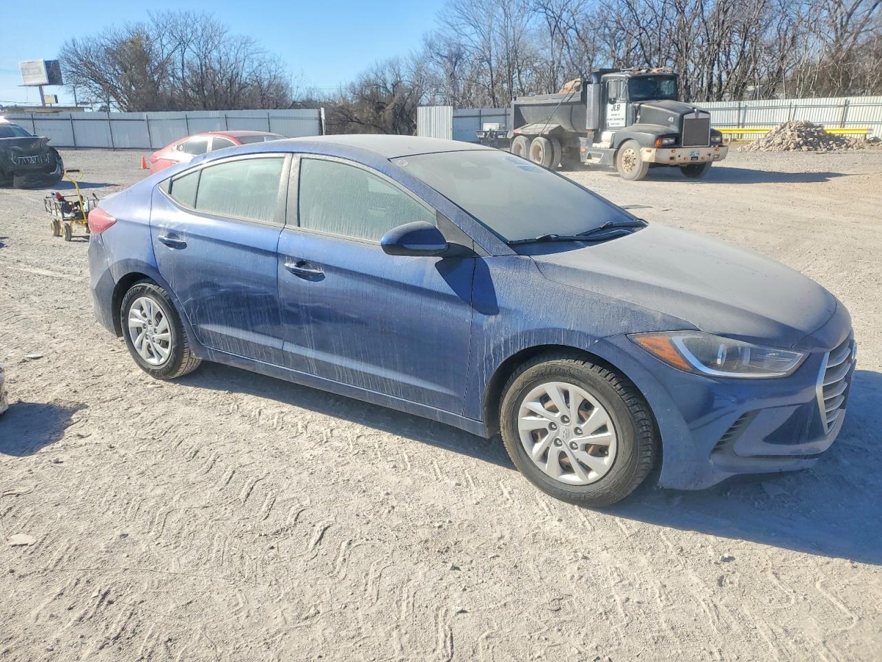 2017 HYUNDAI ELANTRA SE photo 4