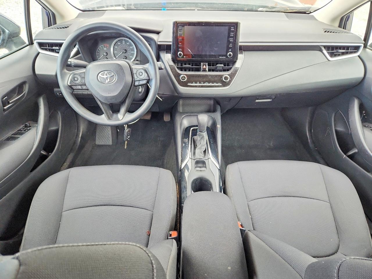 2022 TOYOTA COROLLA LE photo 8
