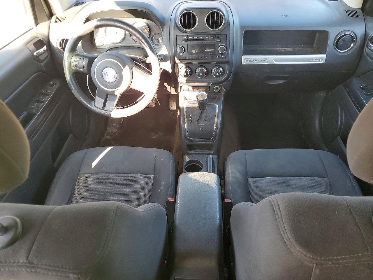 2014 JEEP COMPASS SPORT photo 8