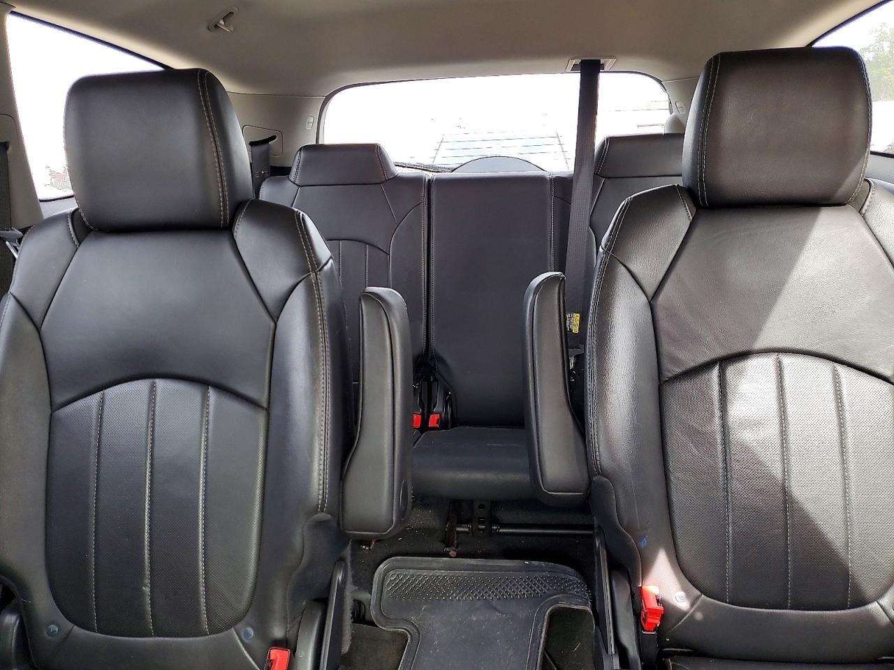 2016 BUICK ENCLAVE photo 10