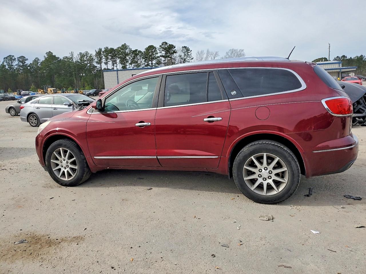 2016 BUICK ENCLAVE photo 2