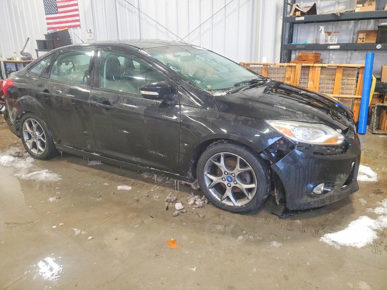 2013 FORD FOCUS SE photo 4