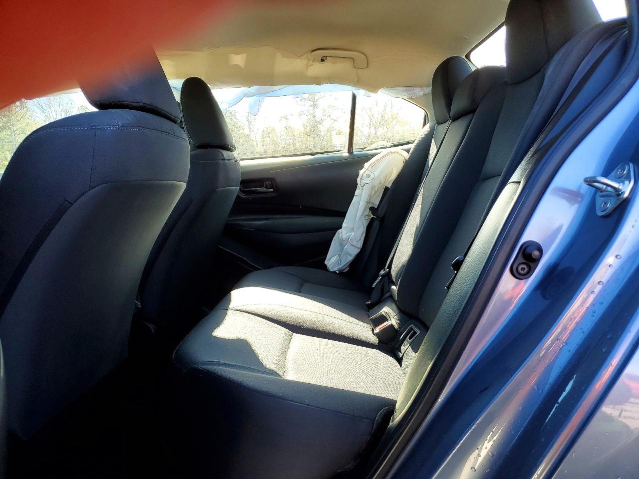2023 TOYOTA COROLLA LE photo 19
