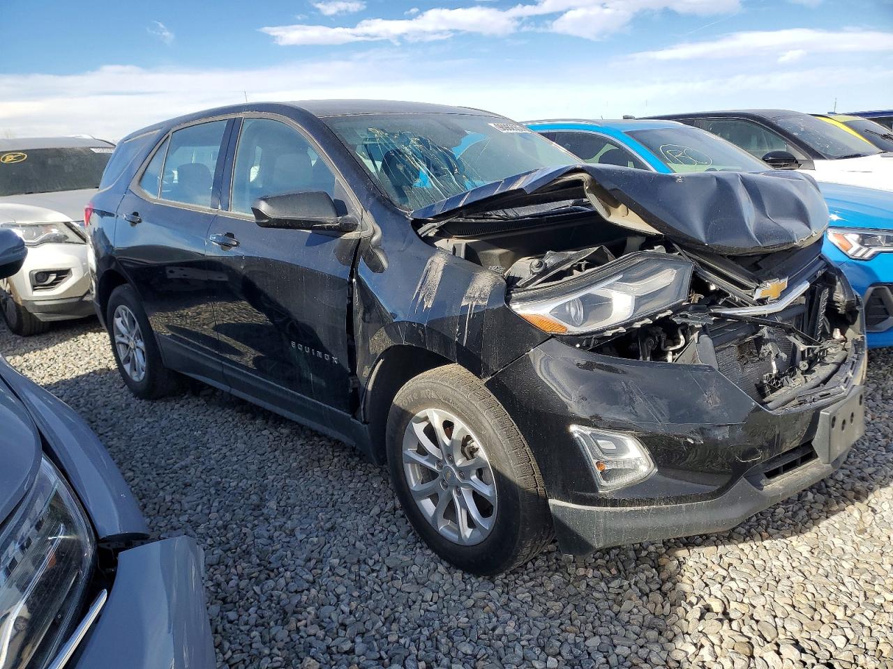 2019 CHEVROLET EQUINOX LS photo 4