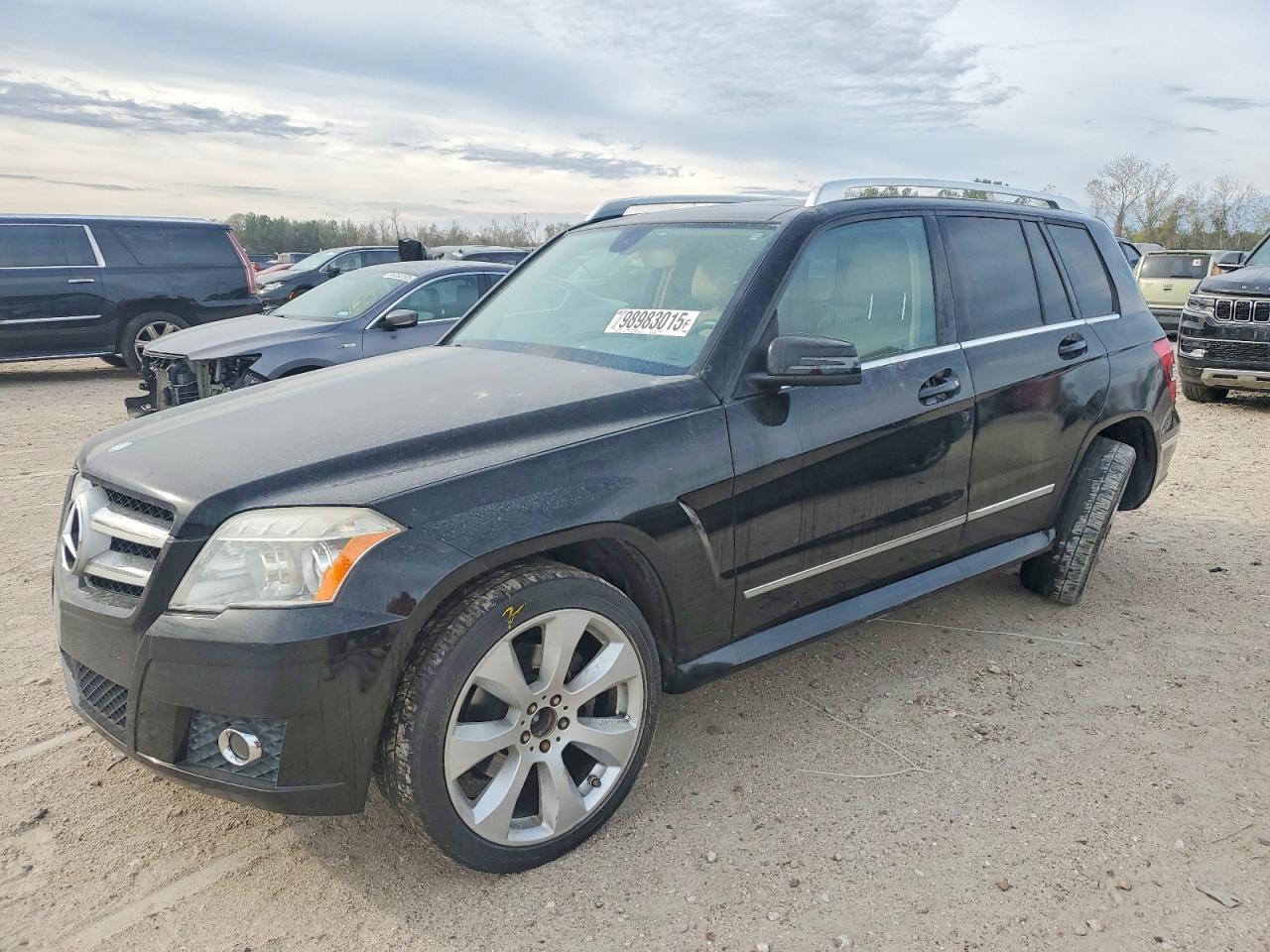 2010 MERCEDES-BENZ GLK