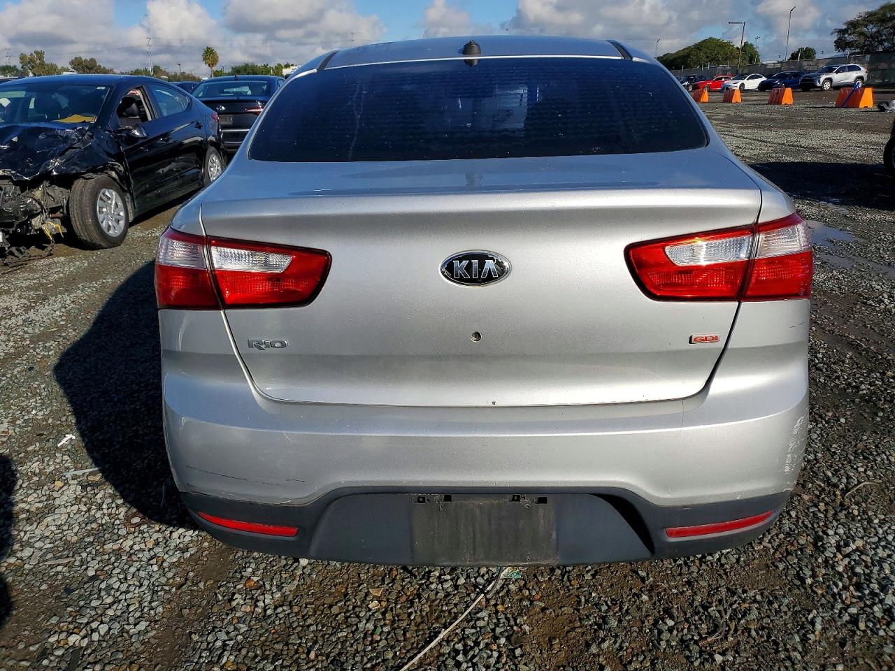 2013 KIA RIO LX photo 6