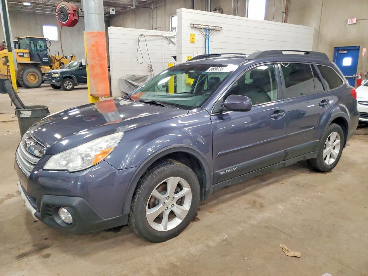2014 SUBARU OUTBACK