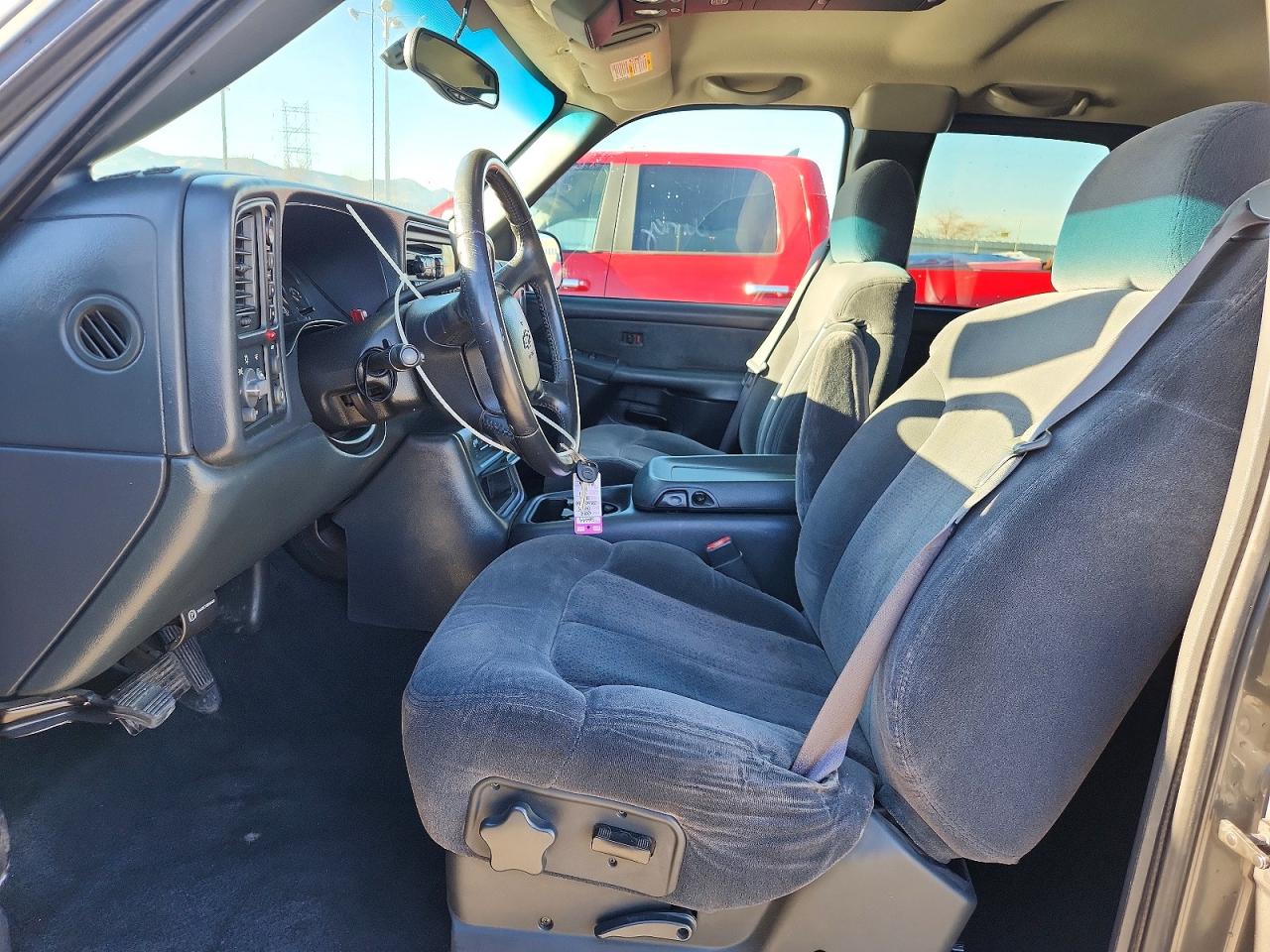 2002 CHEVROLET SILVERADO K1500 photo 7