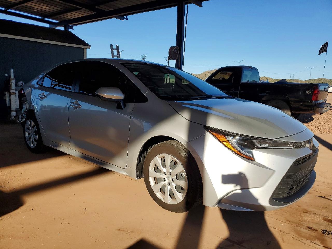 2023 TOYOTA COROLLA LE photo 7