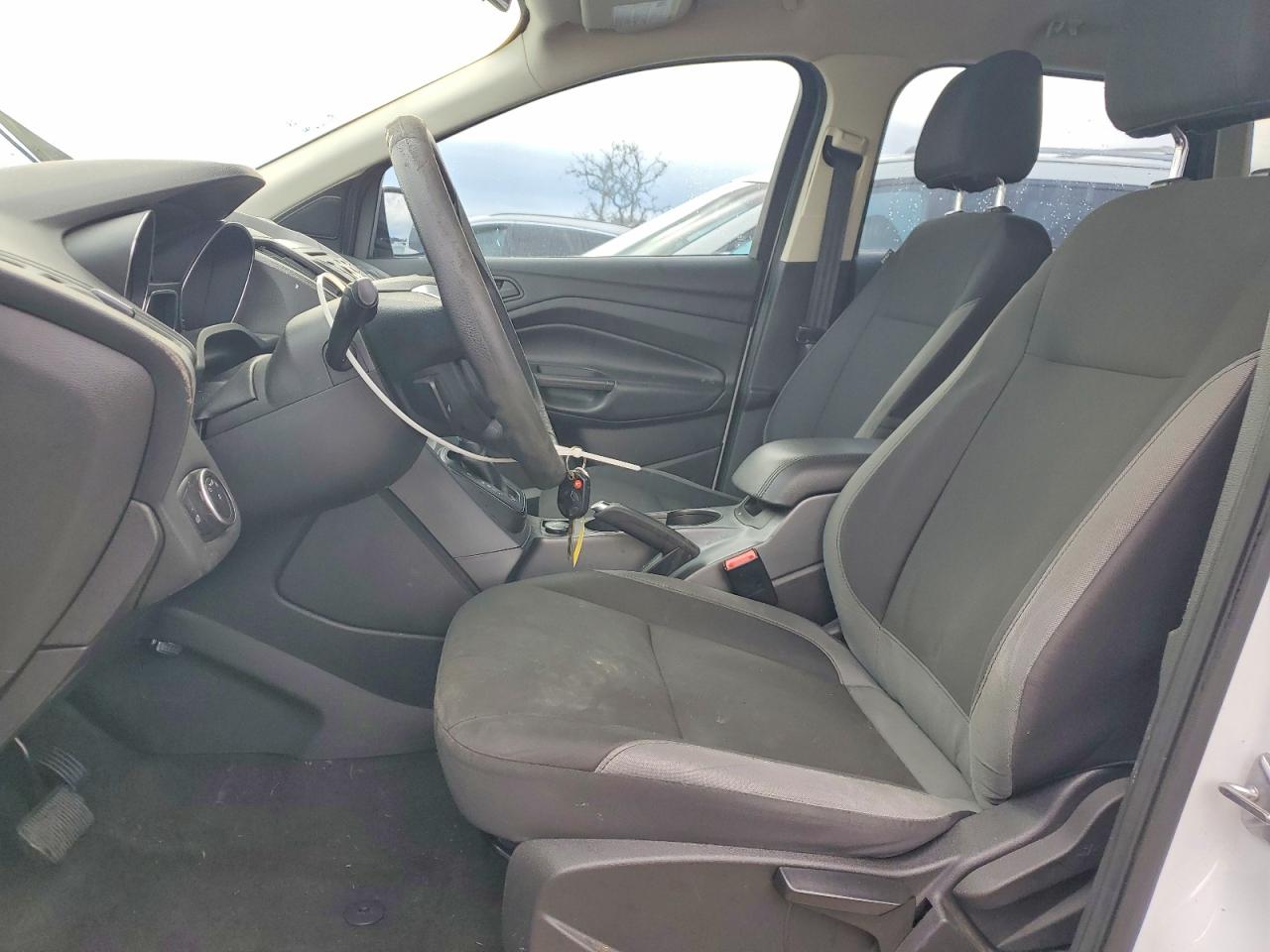 2015 FORD ESCAPE S photo 7