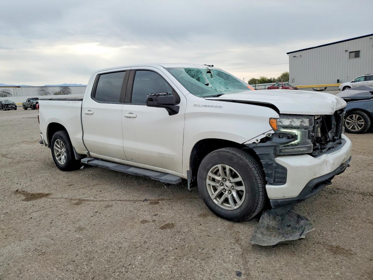 2021 CHEVROLET SILVERADO C1500 RST photo 4