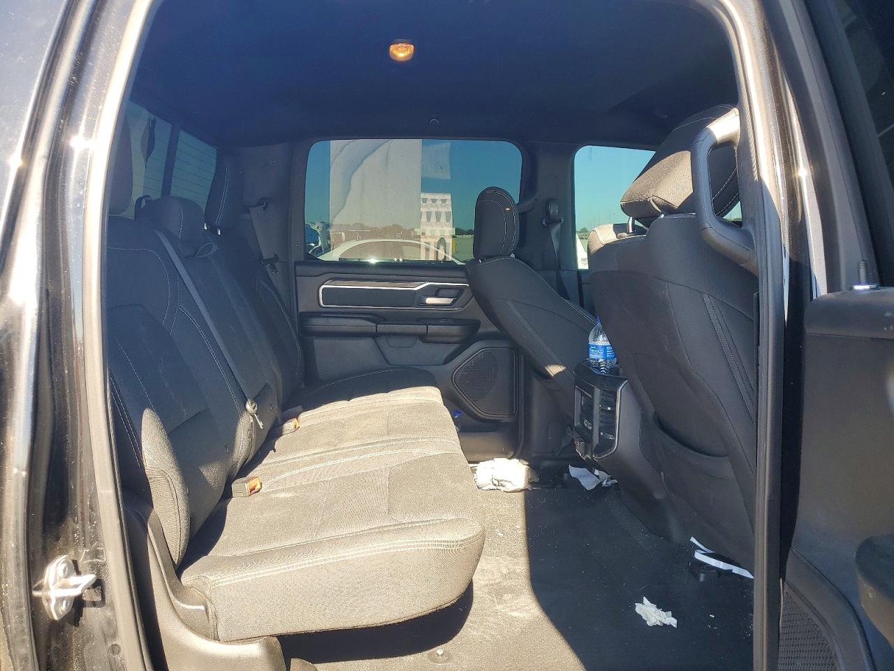 2019 RAM 1500 BIG HORN/LONE STAR photo 10