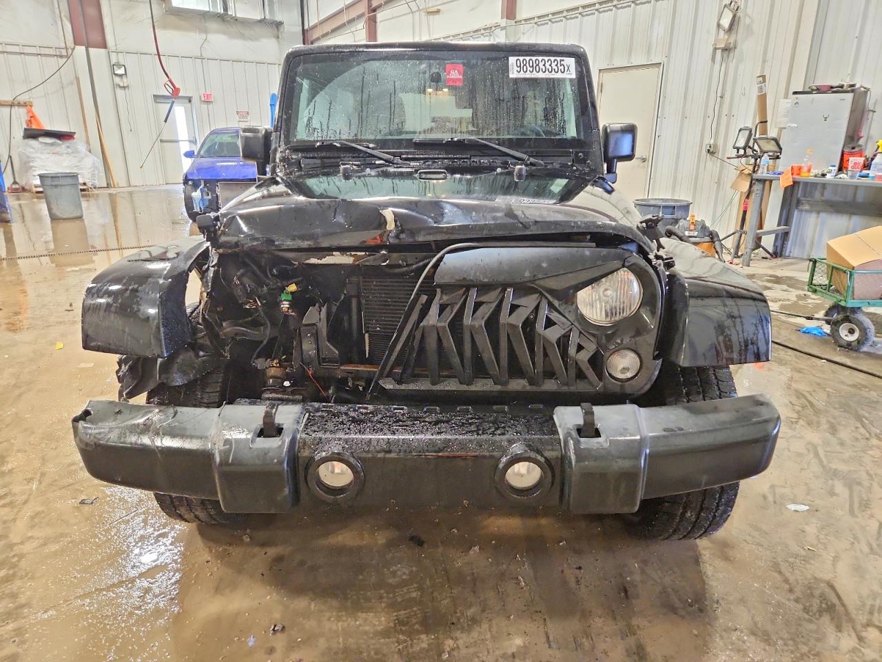 2016 JEEP WRANGLER UNLIMITED SAHARA photo 5