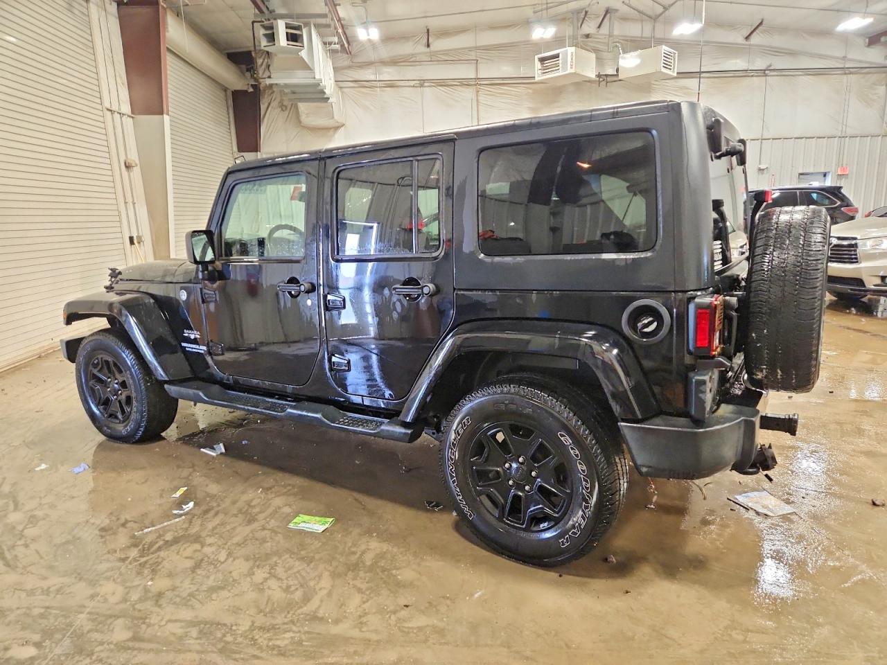 2016 JEEP WRANGLER UNLIMITED SAHARA photo 2
