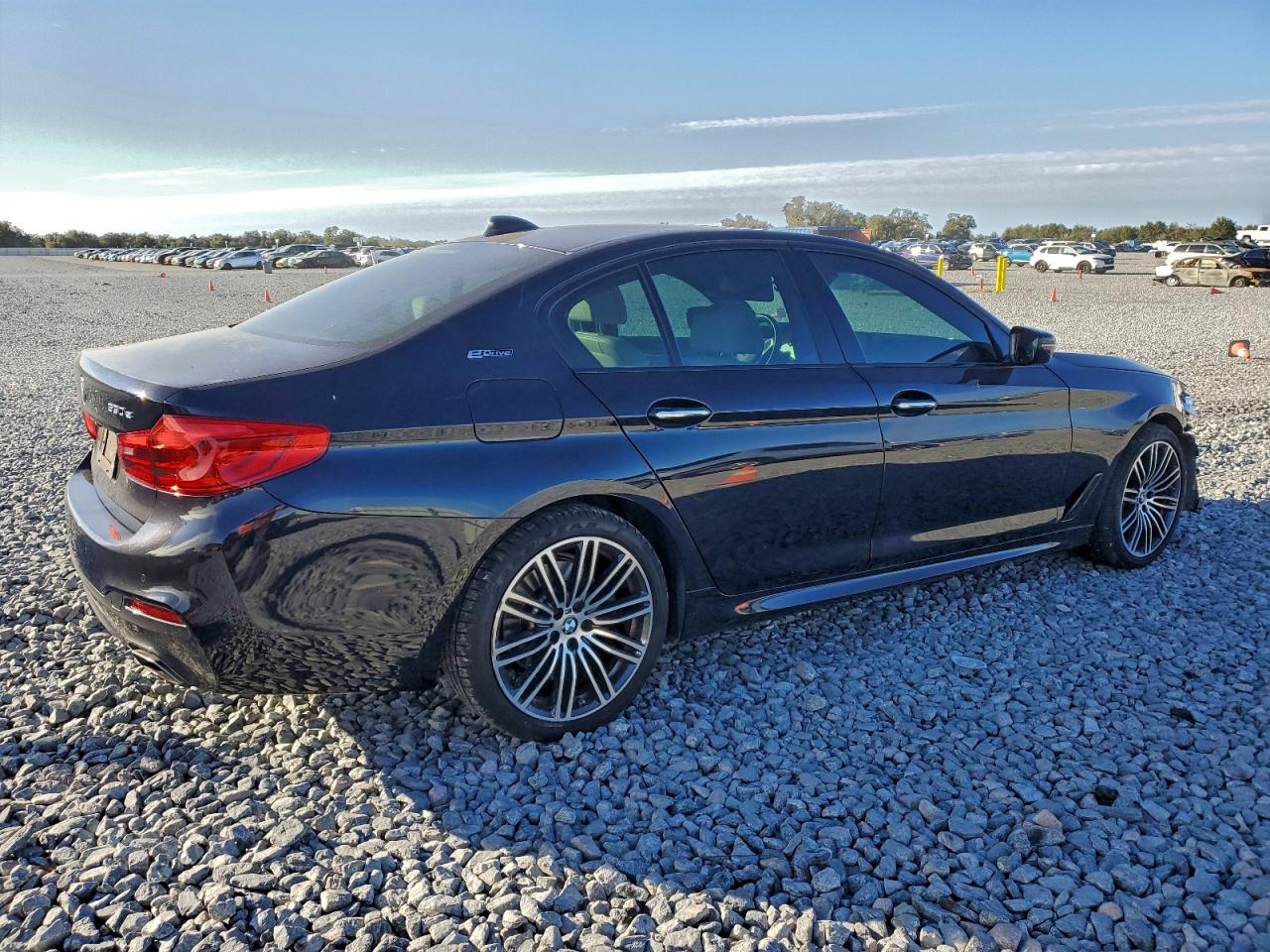 2018 BMW 530E photo 3