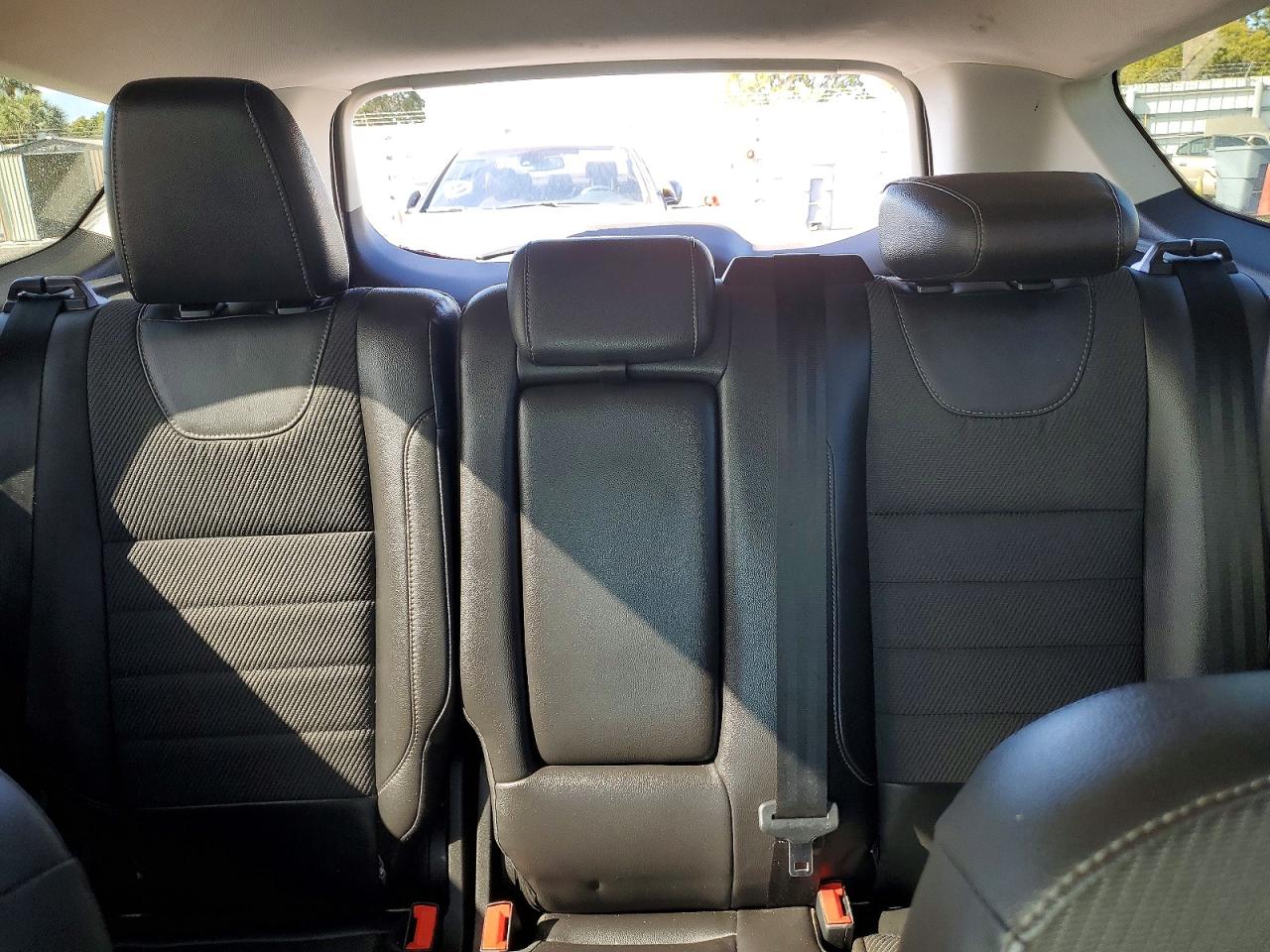 2016 FORD ESCAPE SE photo 10