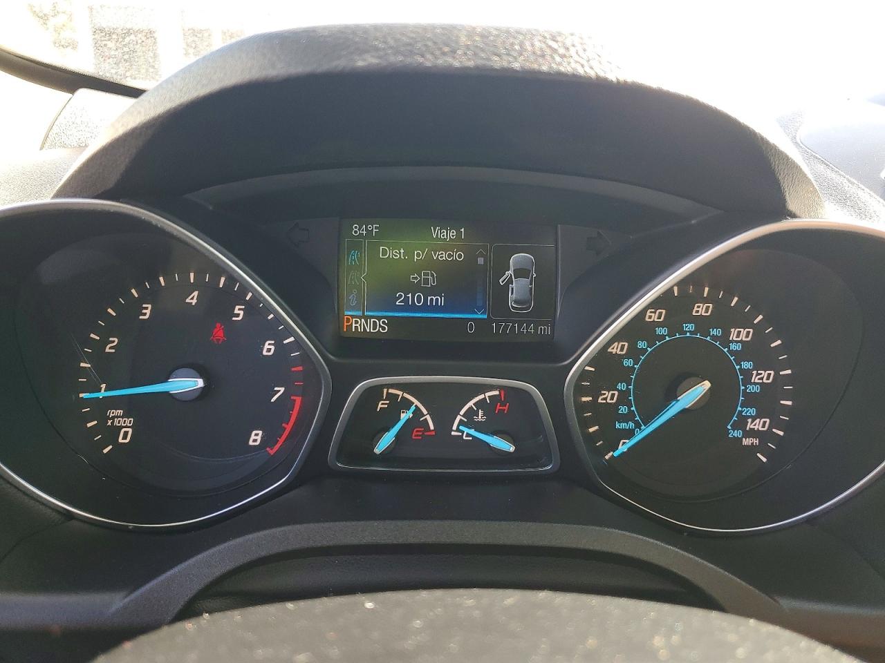 2016 FORD ESCAPE SE photo 9