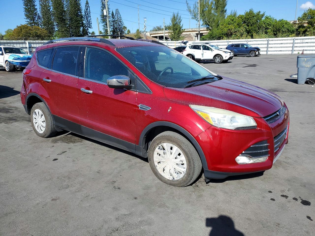 2016 FORD ESCAPE SE photo 4
