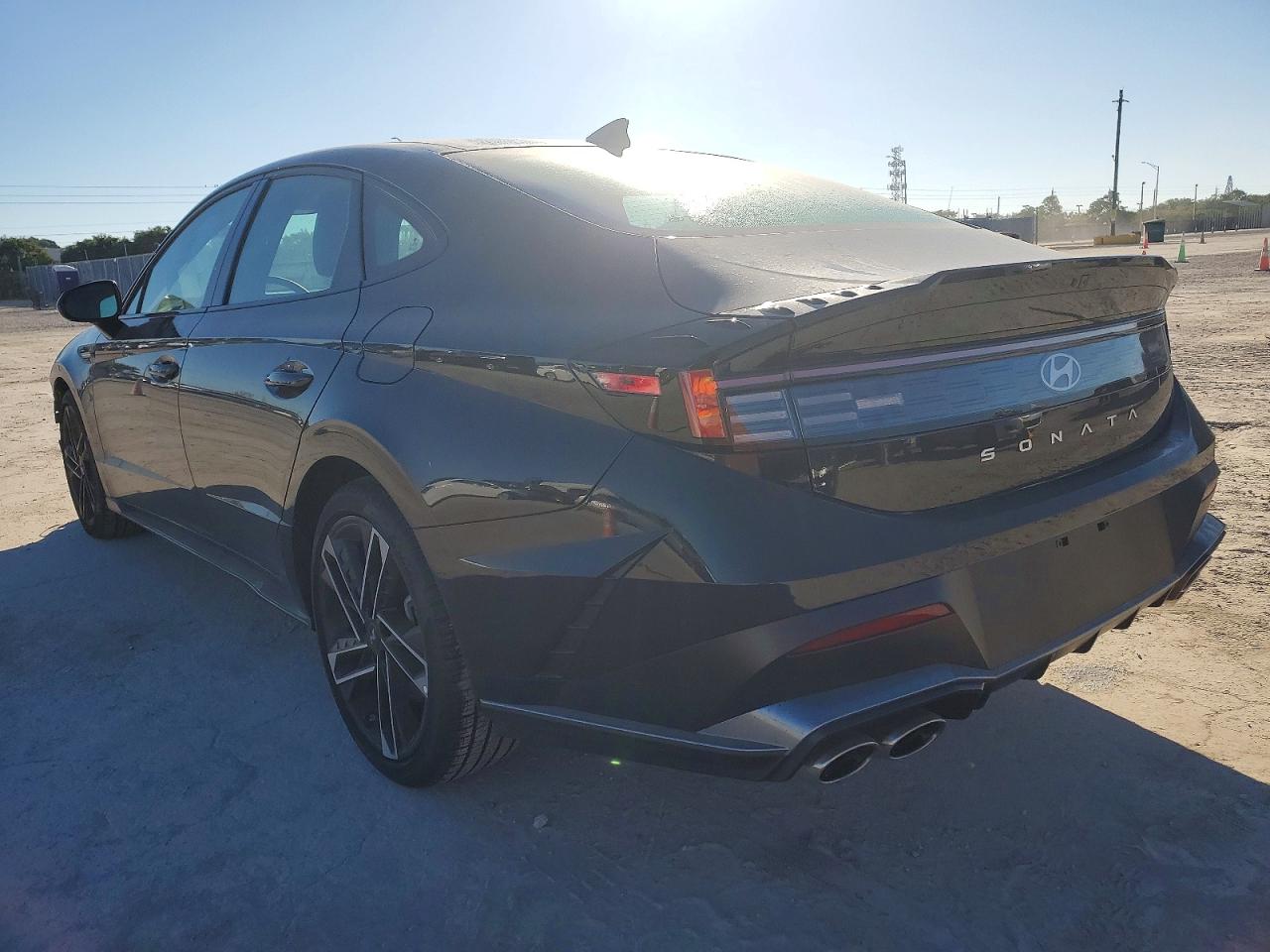 2025 HYUNDAI SONATA N LINE photo 2