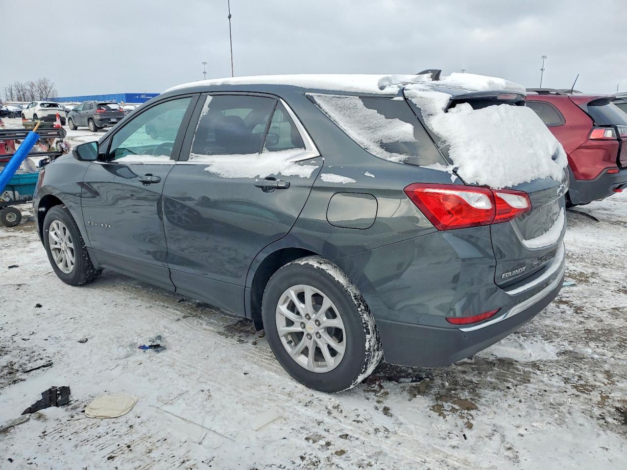 2021 CHEVROLET EQUINOX LT photo 2