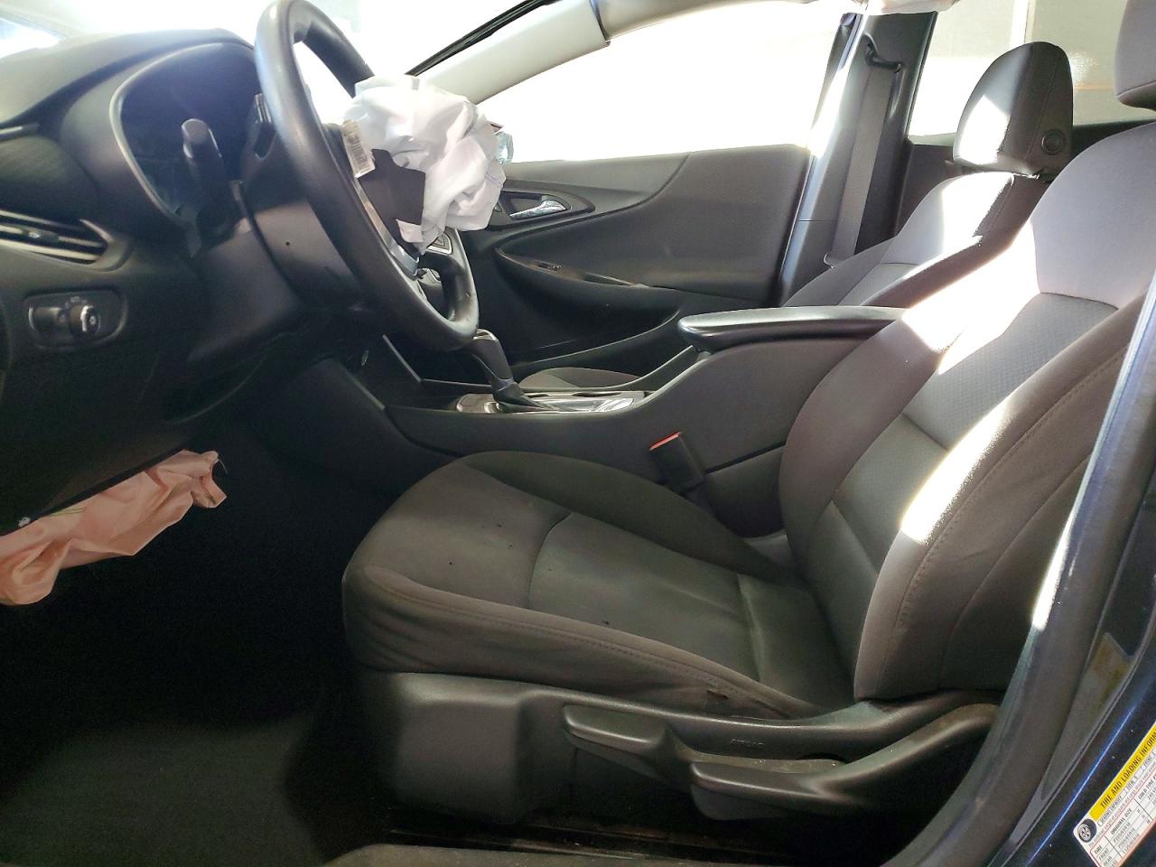 2017 CHEVROLET MALIBU LS photo 7