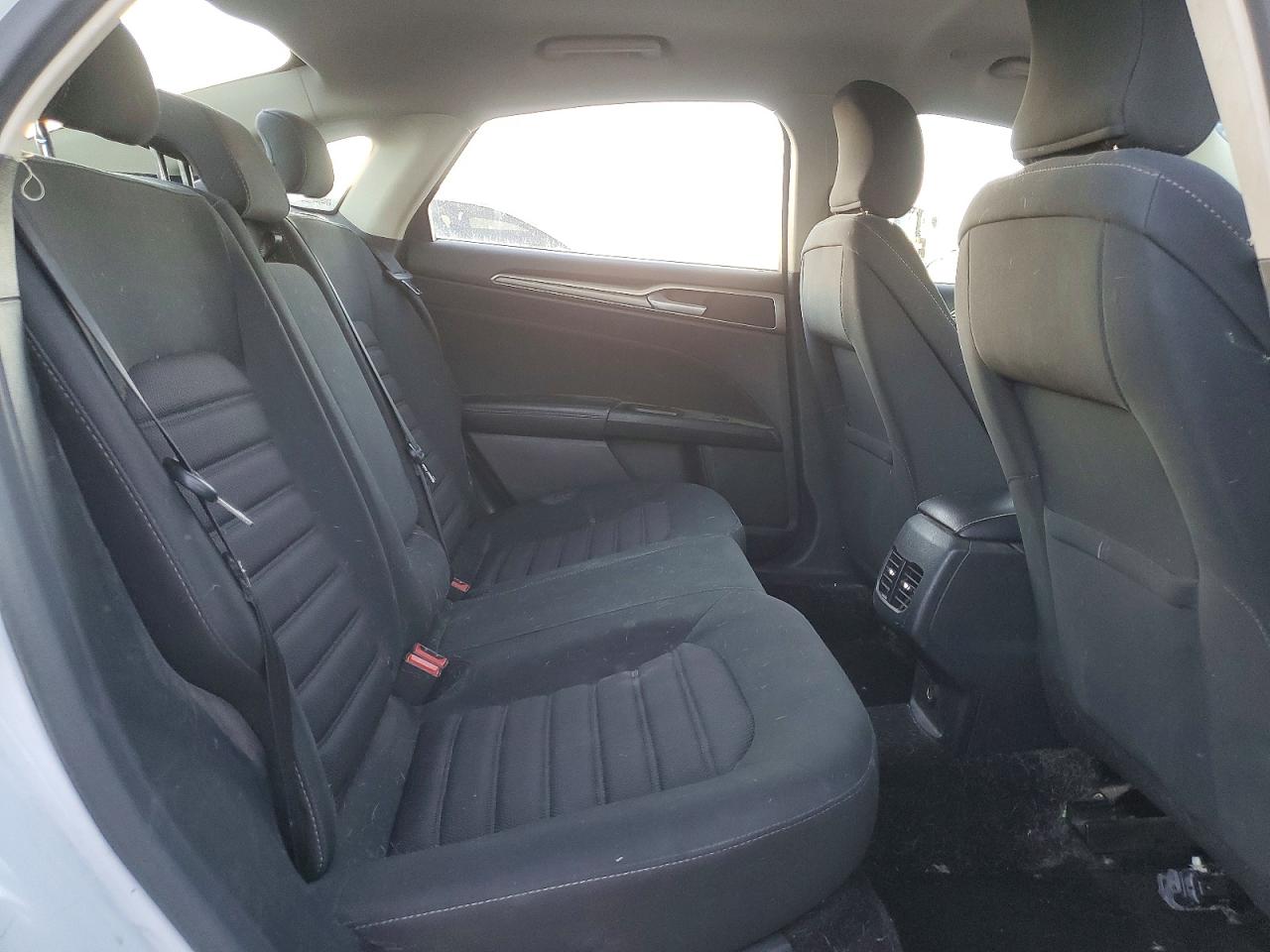 2017 FORD FUSION SE HYBRID photo 10